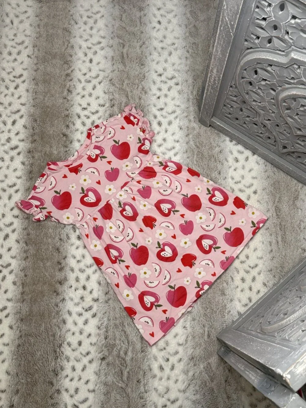 Old Navy pink apple dress girls 4T floral hearts lovecore summer party vacation